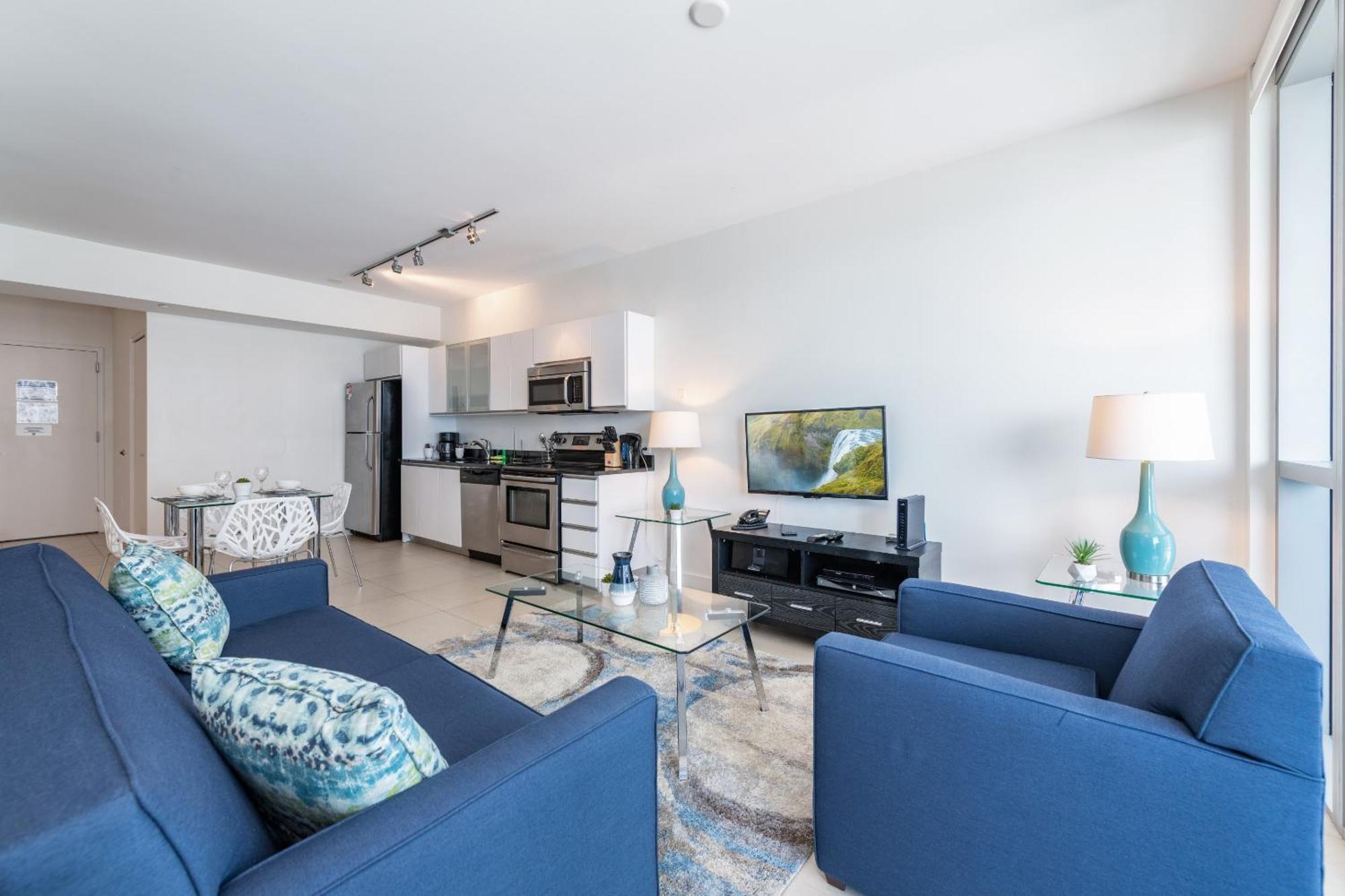 Churchill Suites Monte Carlo Miami Beach Room photo